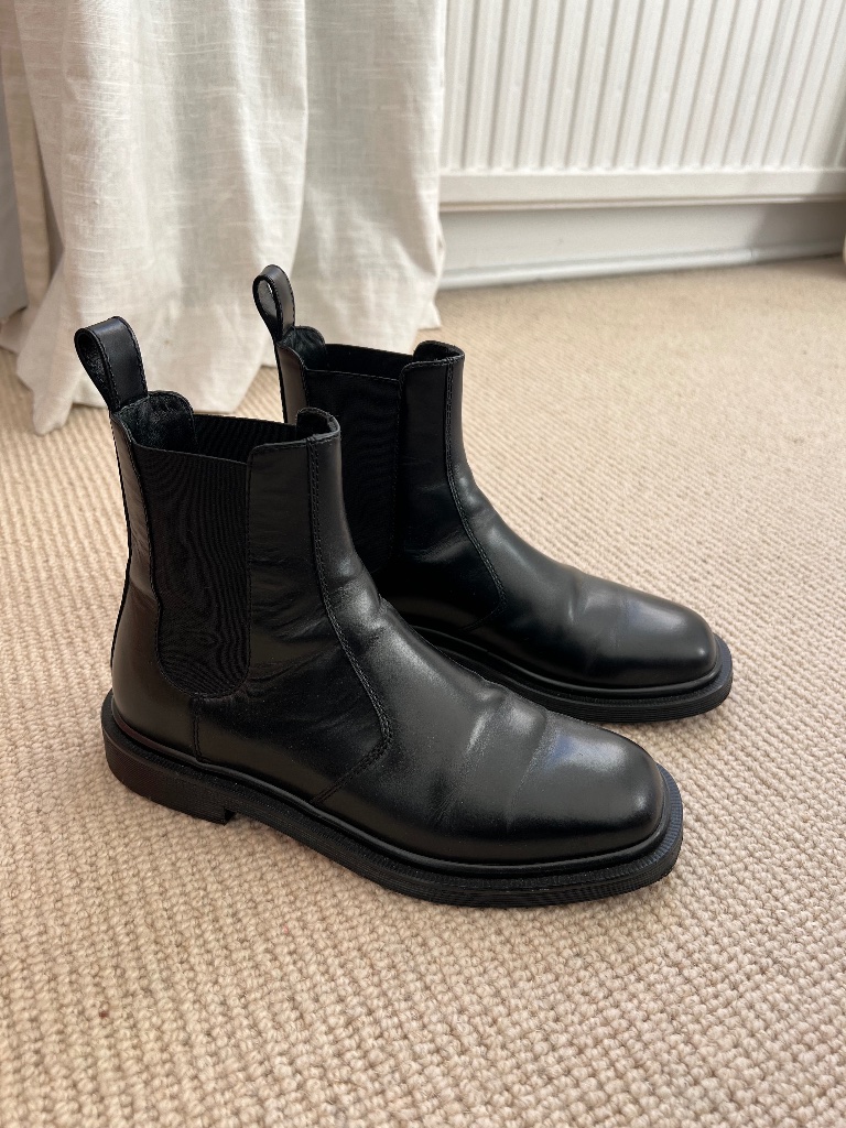 The Row Leather Chelsea Boots 39